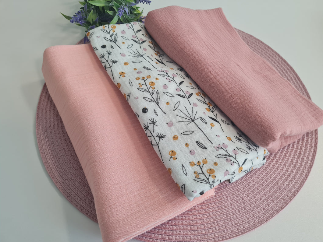Muslīna autiņu komplekts 3 gab., 100x100cm persiks, vecrozā un ar pļavas ziediem